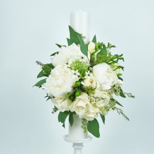 Lumanare nunta cu bujori si trandafiri albi